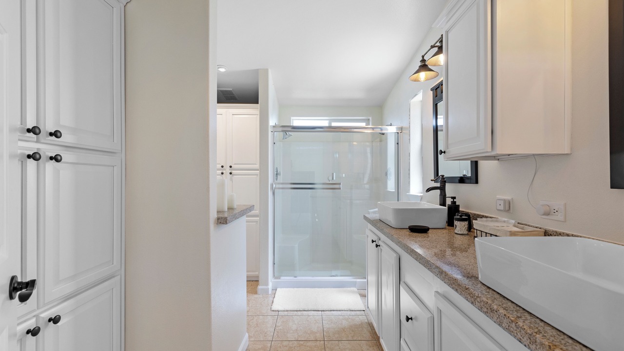 Photo of Bathroom in Tehachapi