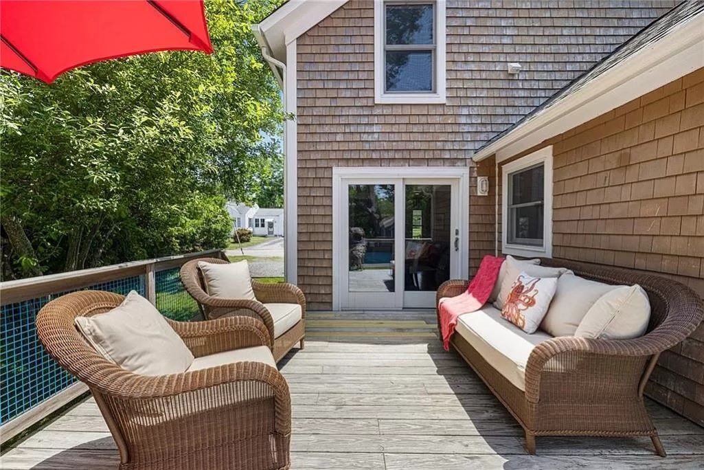 Photo of Patio Balcony in Jamestown