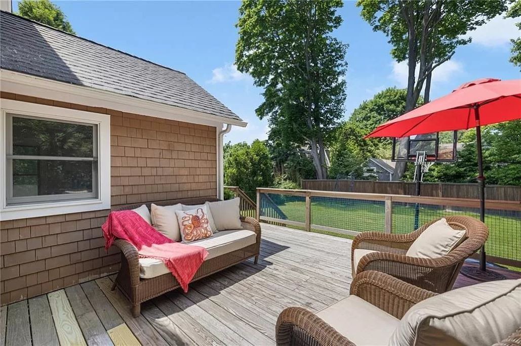 Photo of Patio Balcony in Jamestown