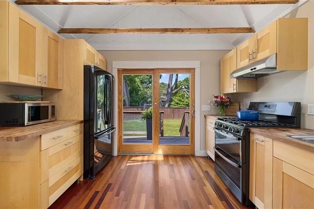 Photo of Kitchen in Jamestown