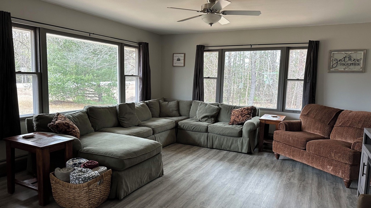Photo of Livingroom in Pembine
