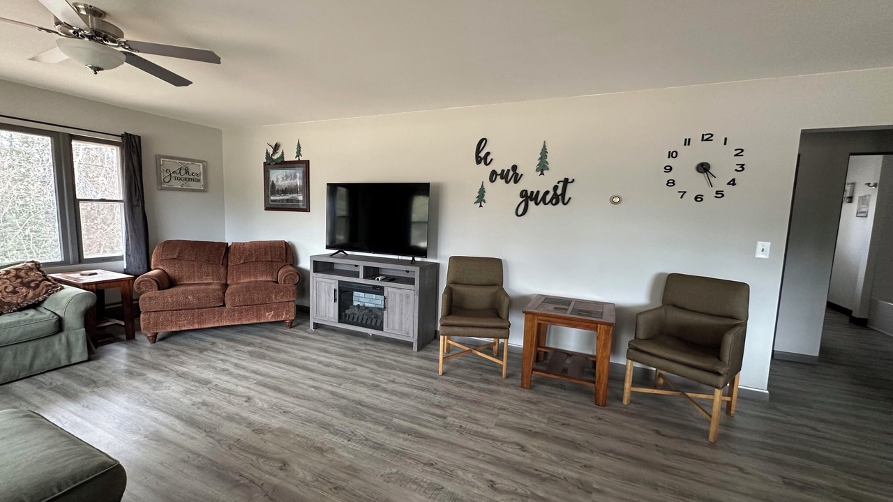 Photo of Livingroom in Pembine