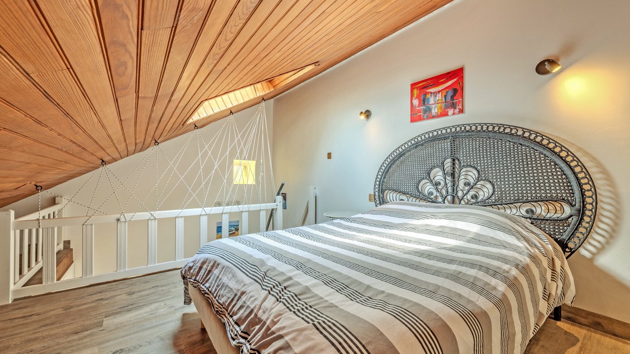 Photo of Bedroom in Poullaouen