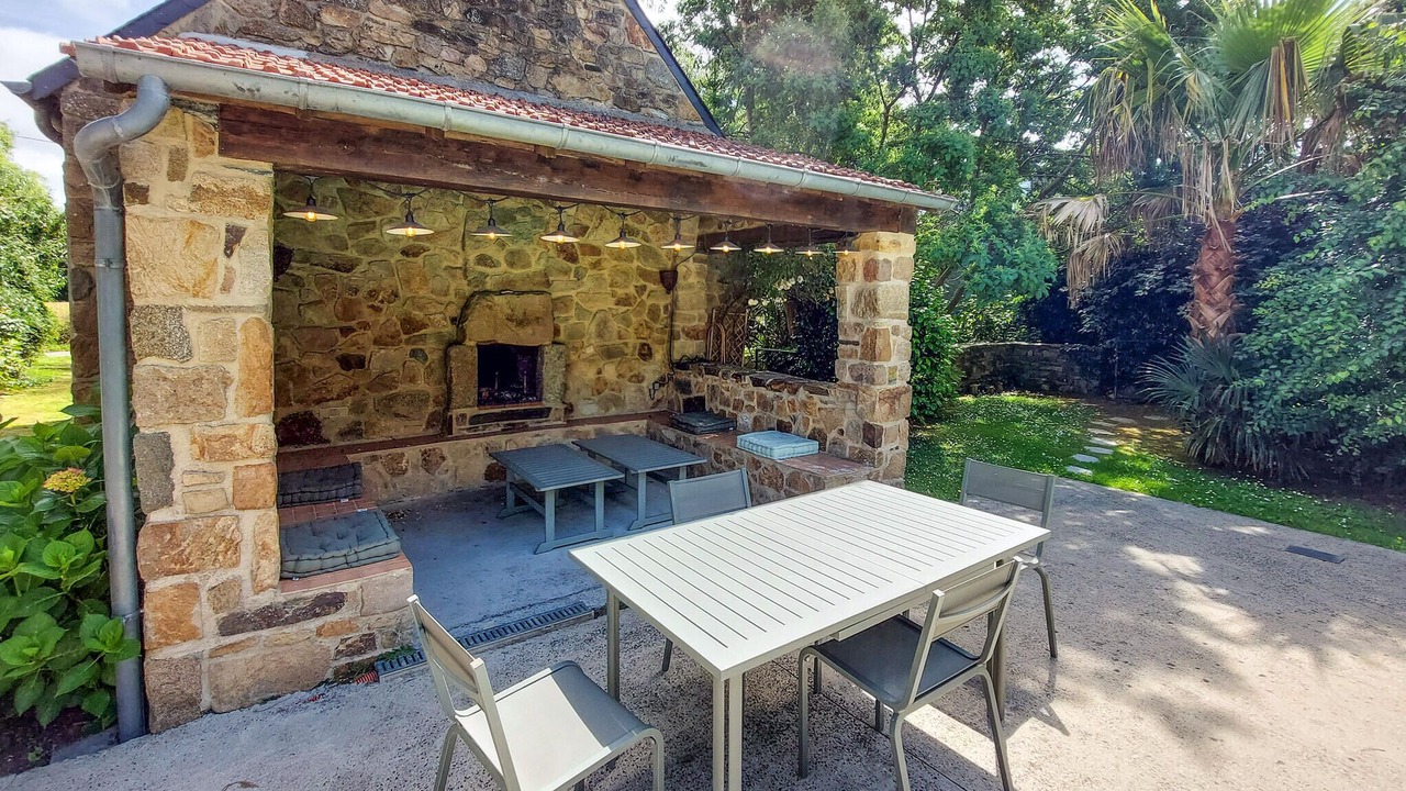Photo of Outdoor in Ploubezre