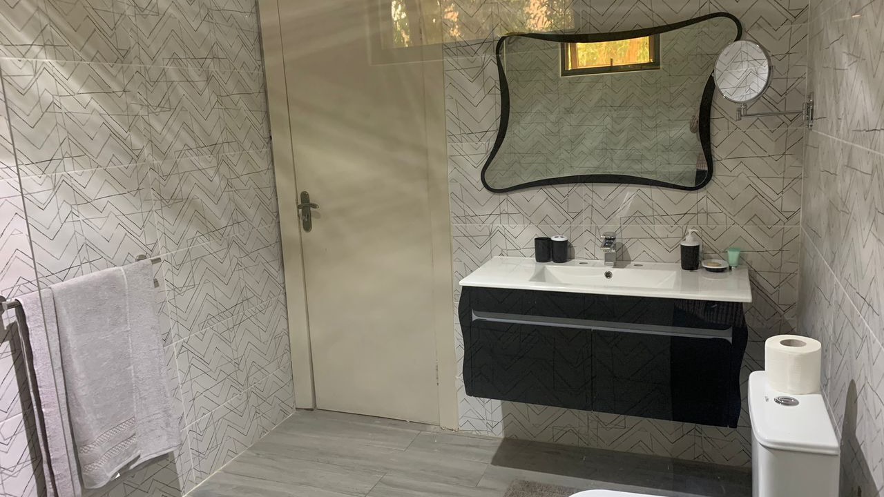 Photo of Bathroom in North Ridge