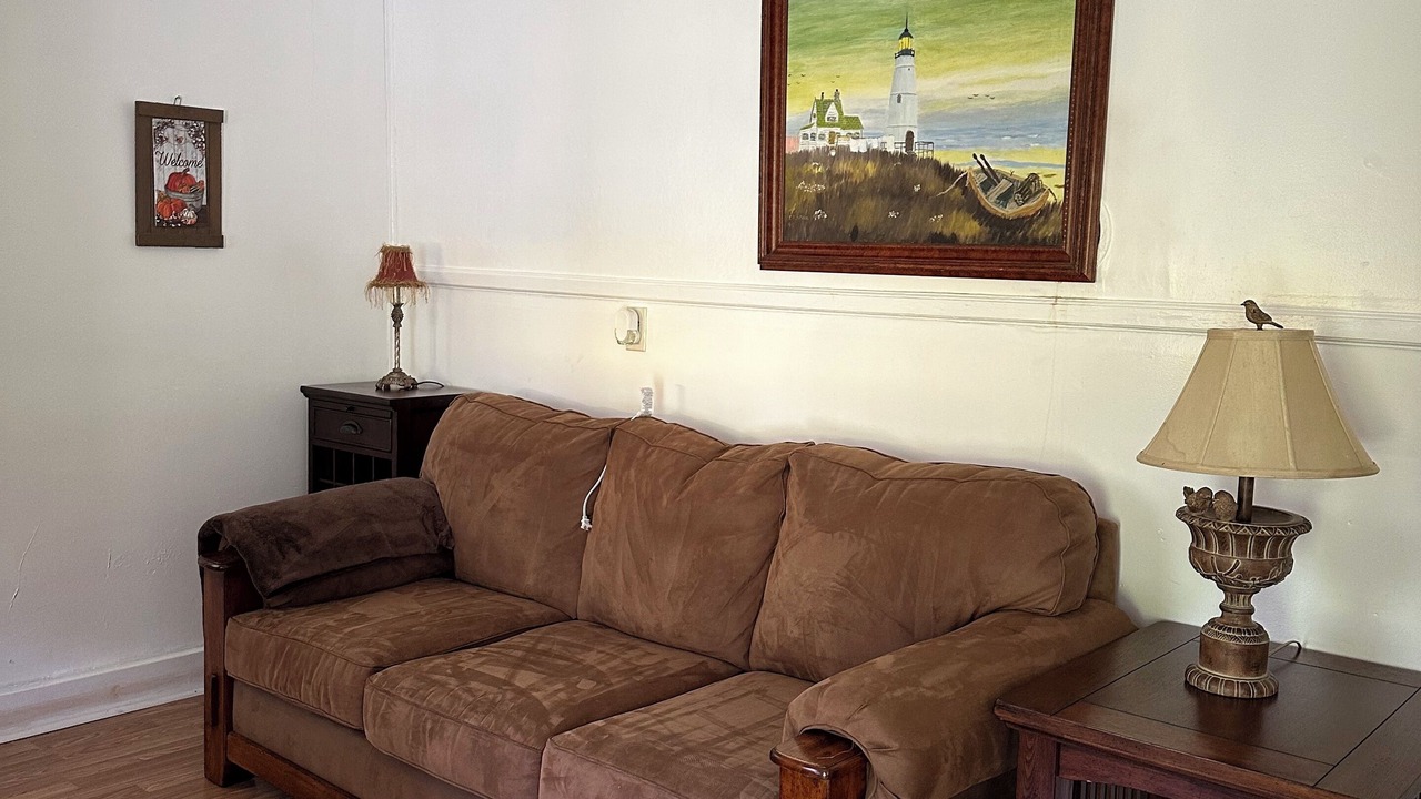 Photo of Livingroom in Max Meadows