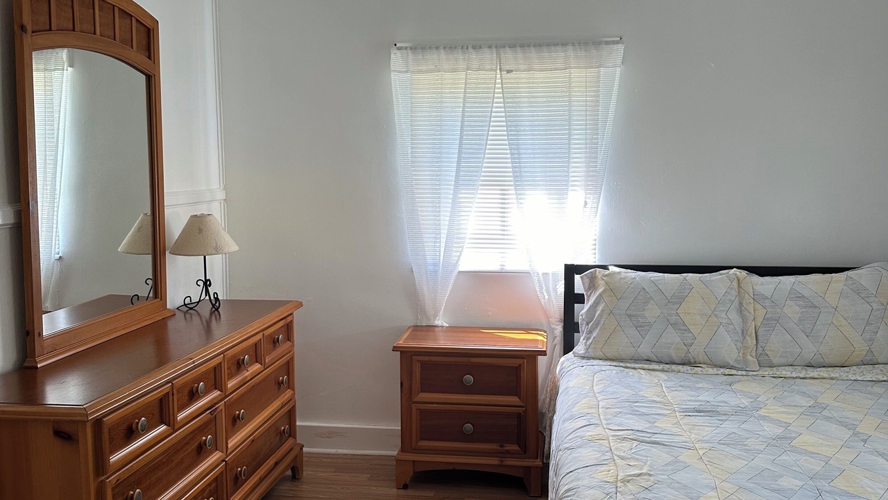 Photo of Bedroom in Max Meadows