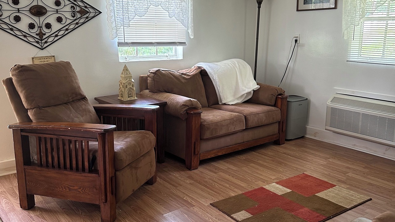 Photo of Livingroom in Max Meadows