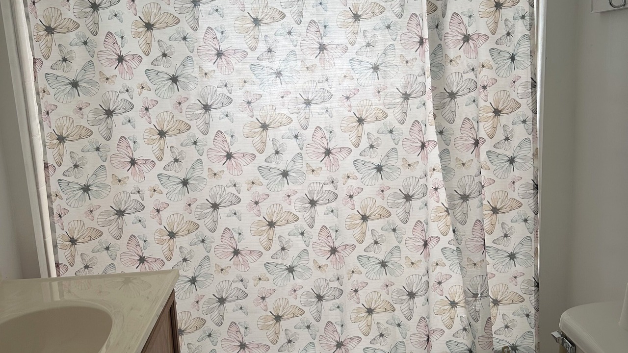 Photo of Bathroom in Max Meadows