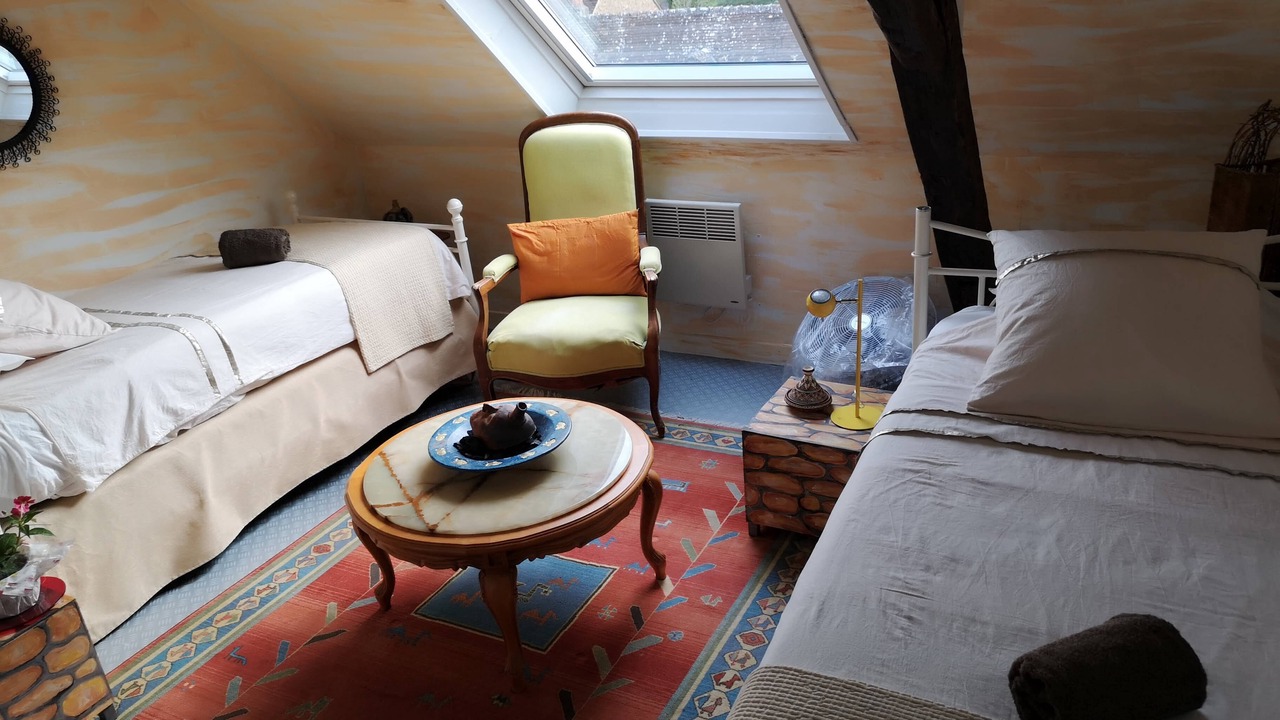 Photo of Bedroom in Tuffe Val de la Cheronne