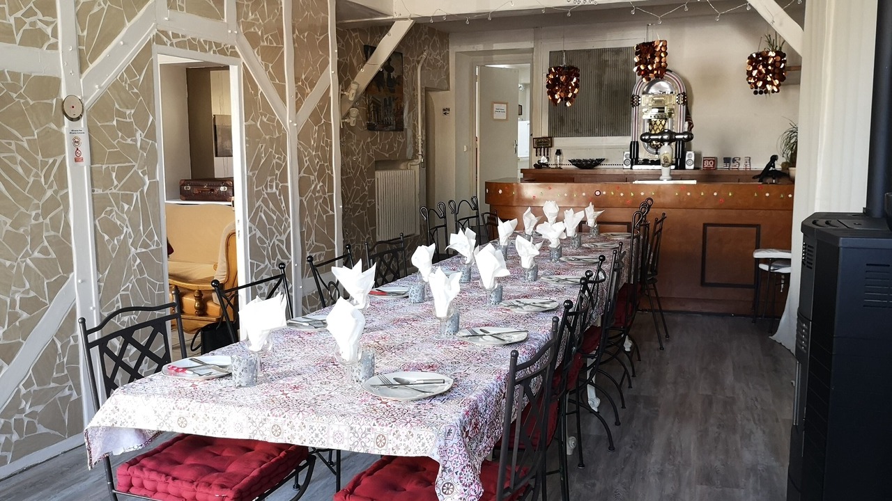 Photo of Others in Tuffe Val de la Cheronne