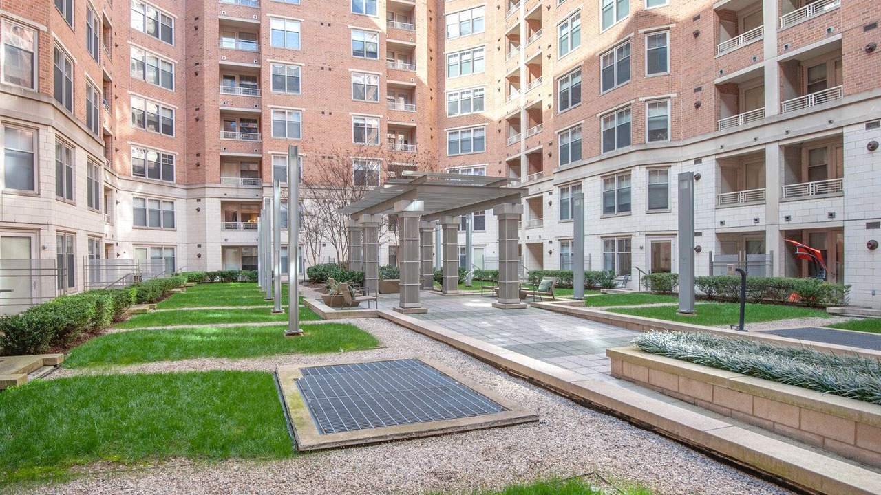 Photo of Outdoor in West End