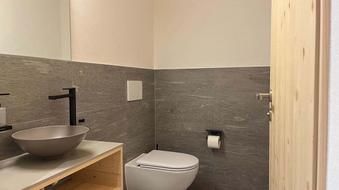 Photo of Bathroom in Tujetsch