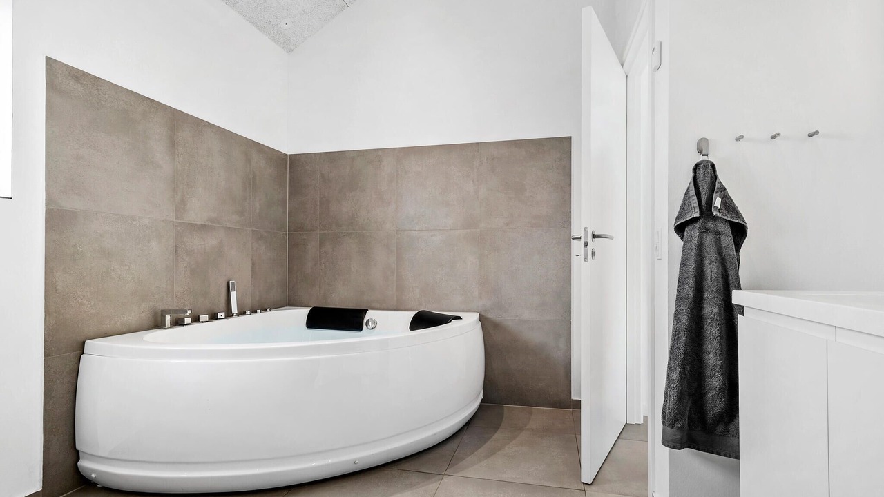 Photo of Bathroom in Hejlsminde Strand