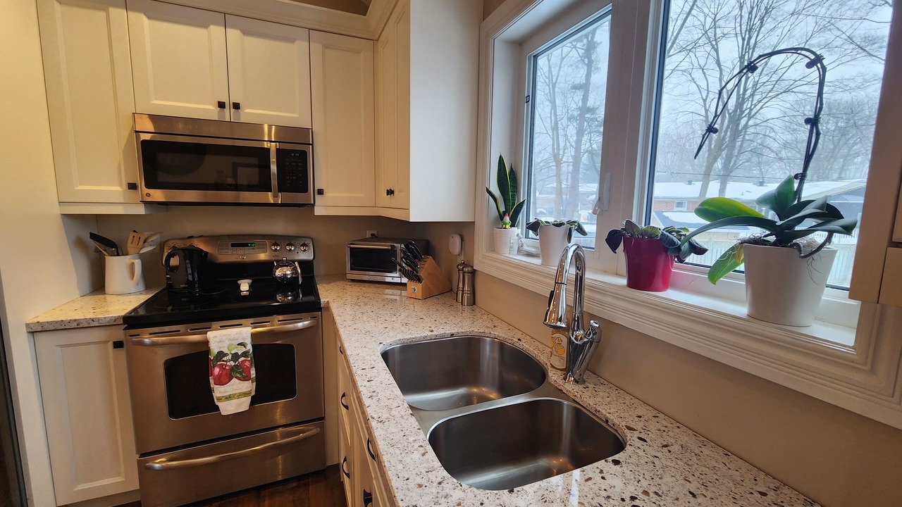 Photo of Kitchen in Barrie