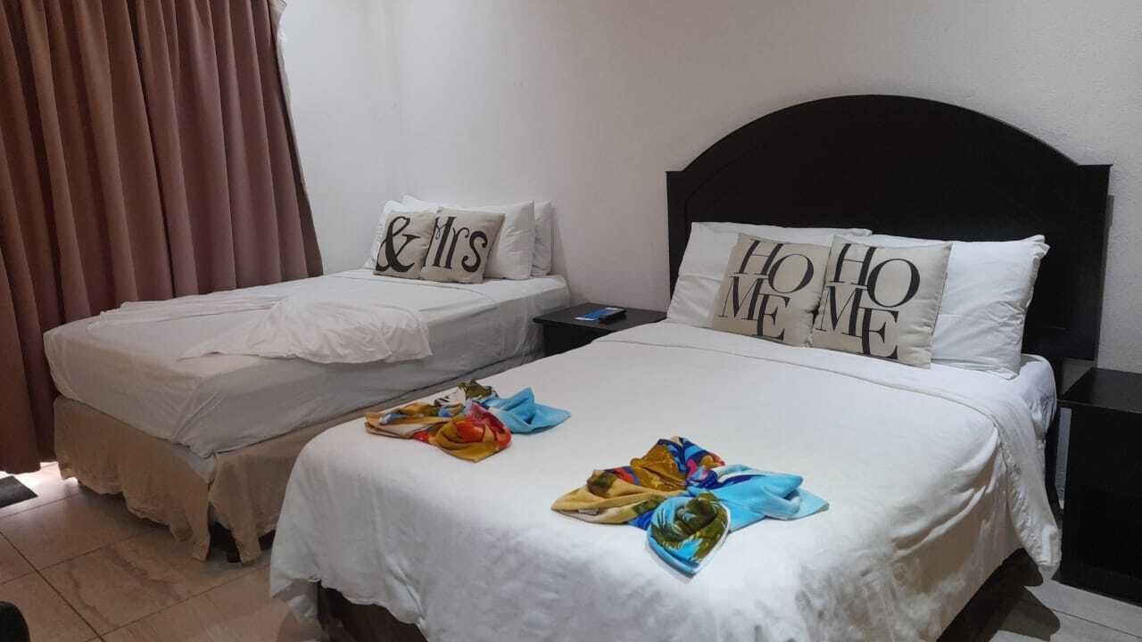 Photo of Bedroom in Dixon Cove