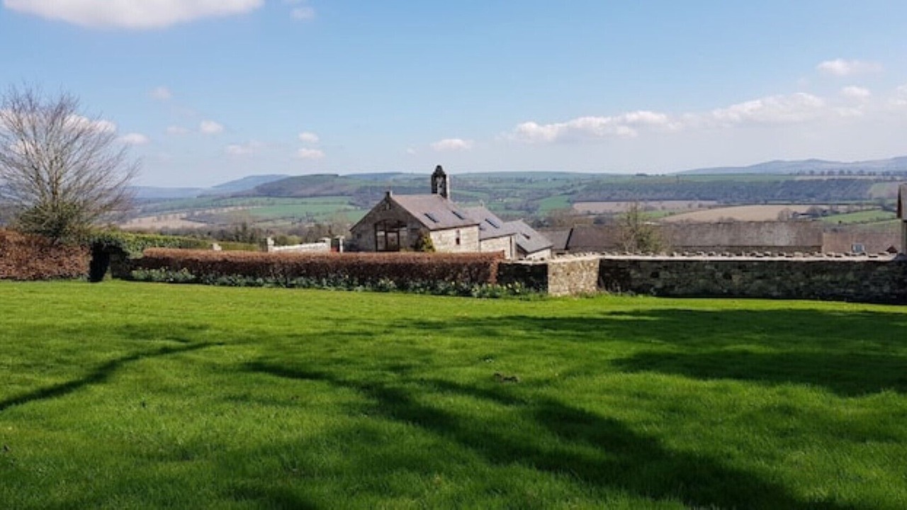 Photo of Outdoor in Knockaderry Cross Roads