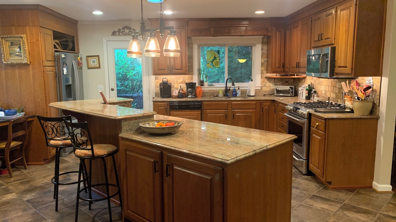 Photo of Kitchen in Grissom - Highland