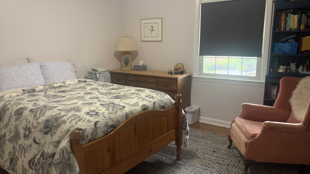 Photo of Bedroom in Grissom - Highland