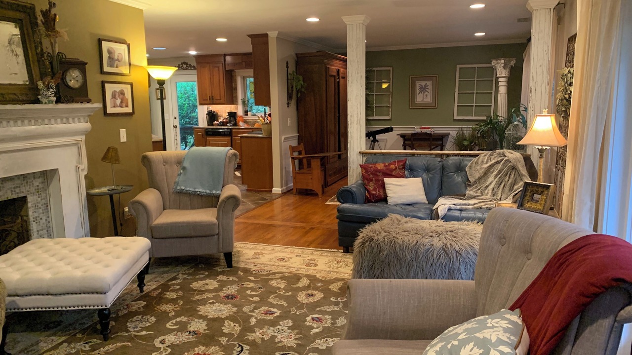Photo of Livingroom in Grissom - Highland