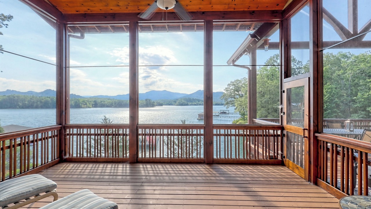 Photo of Others in Hiawassee