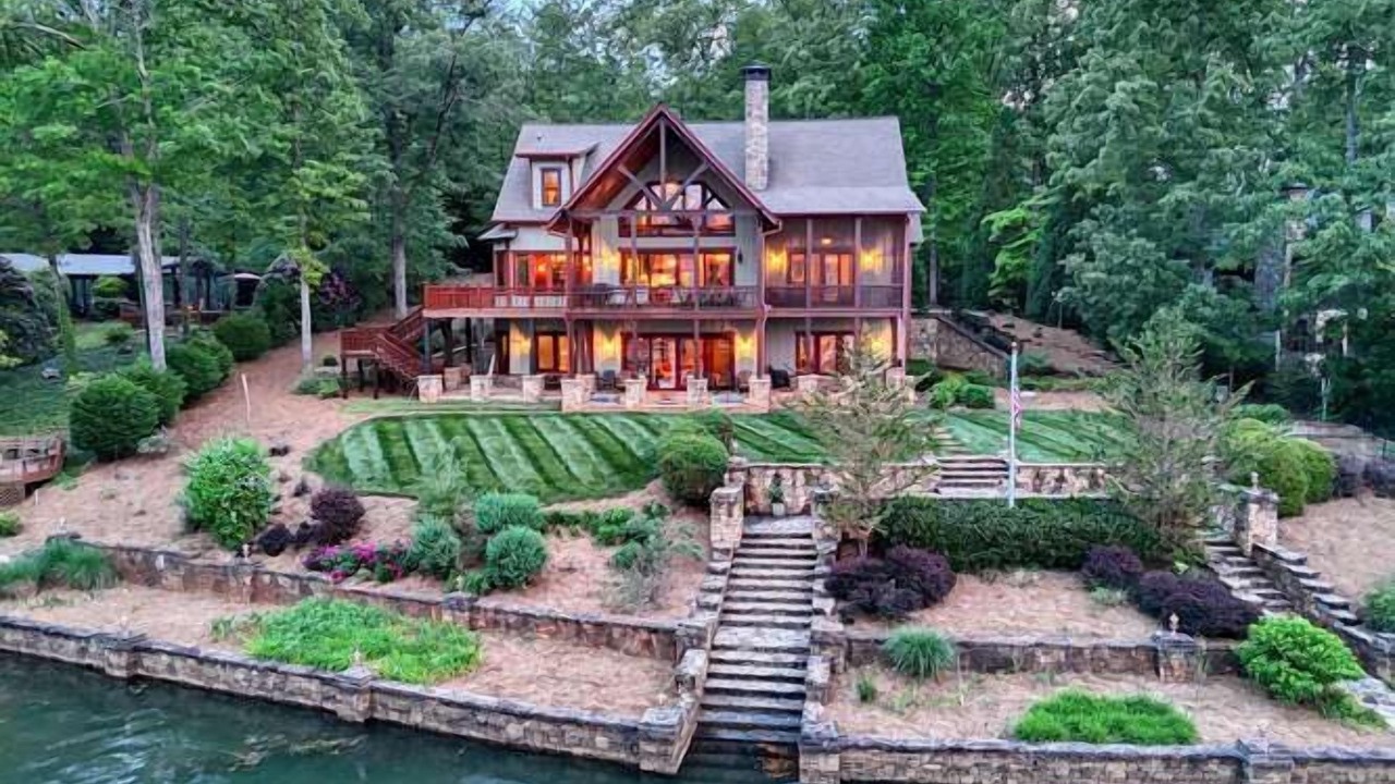 Photo of Outdoor in Hiawassee