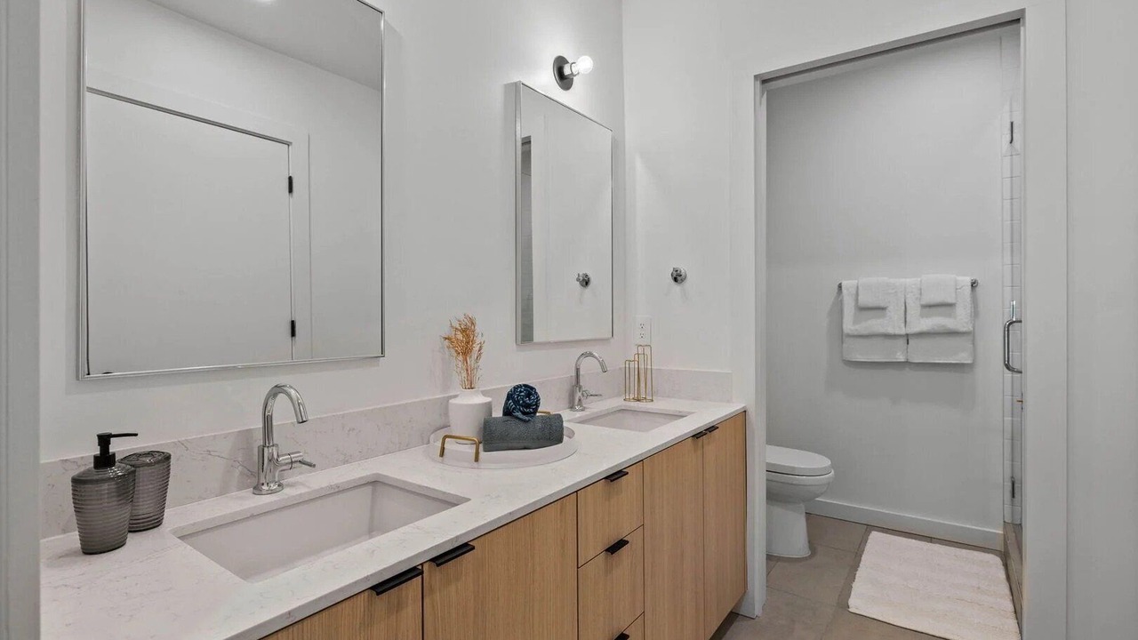 Photo of Bathroom in Sobro