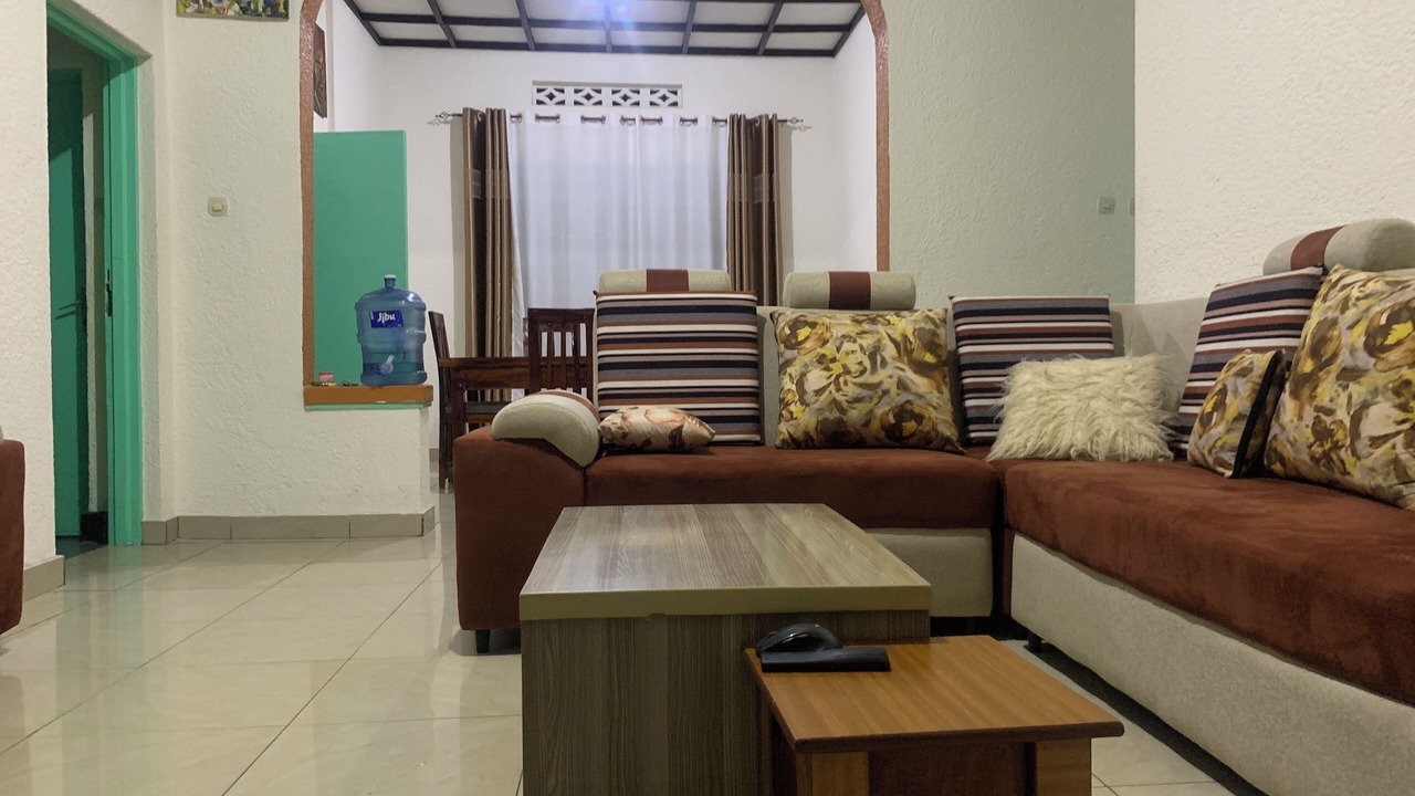 Photo of Livingroom in Musanze