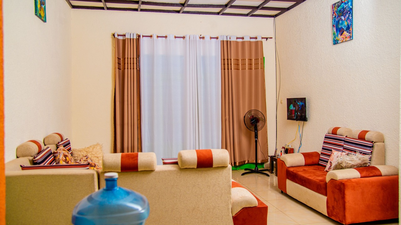 Photo of Livingroom in Musanze