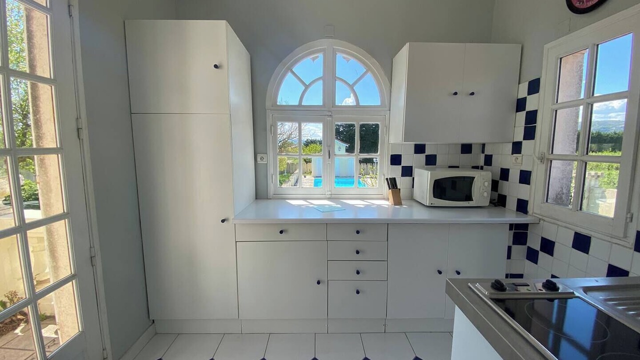 Photo of Kitchen in Loriol-sur-Drome