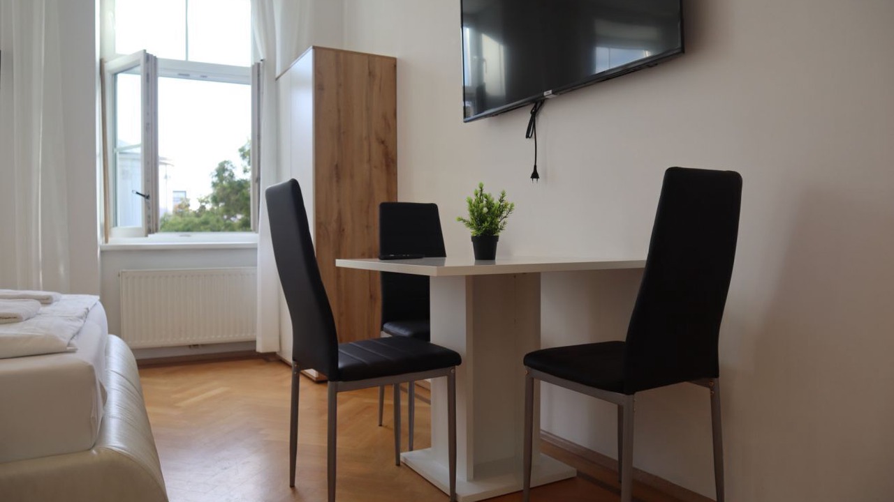Photo of Others in Favoriten