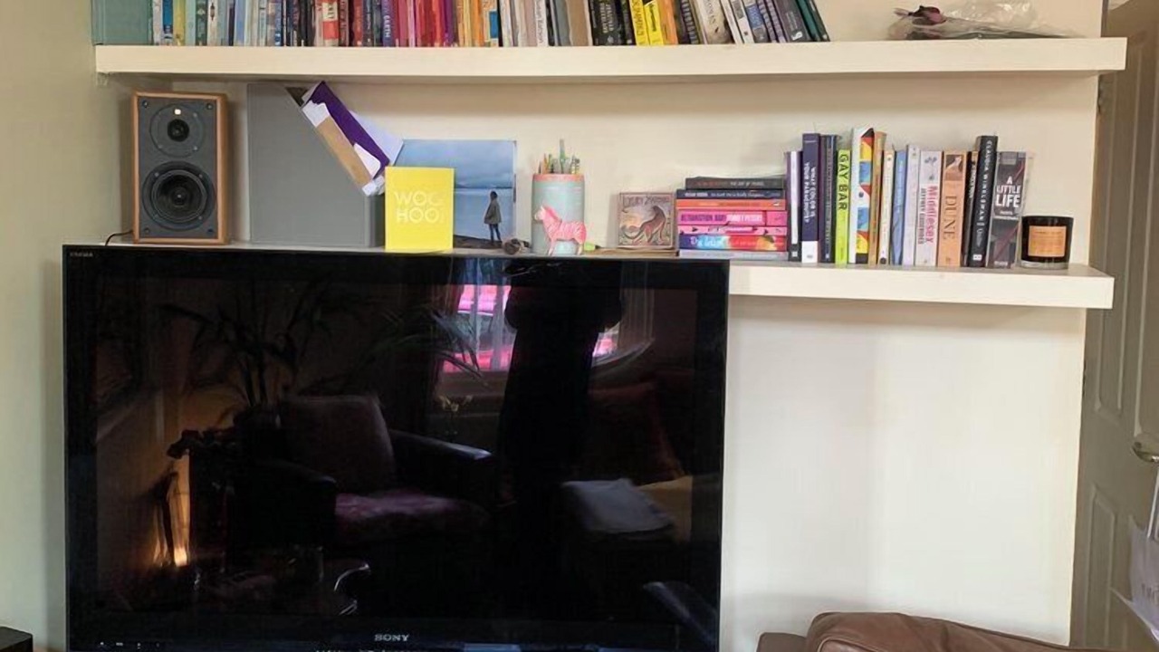 Photo of Livingroom in Homerton