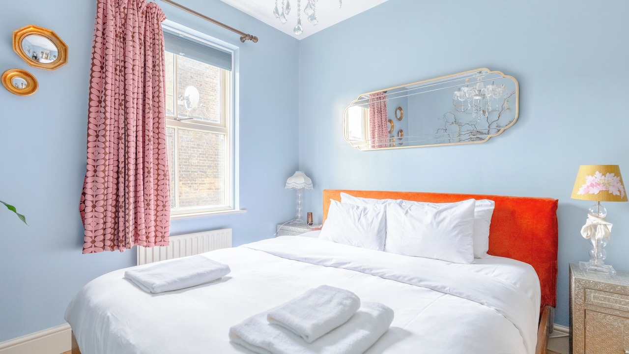 Photo of Bedroom in Homerton