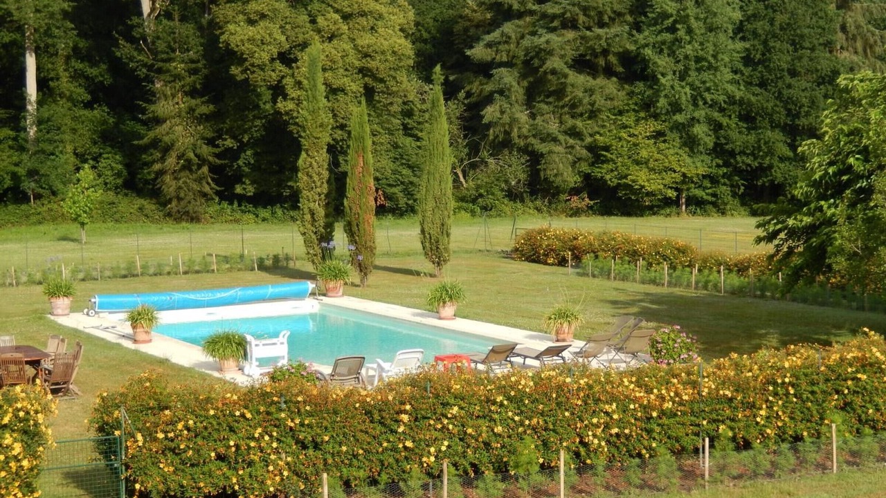 Photo of Outdoor in Tuffe Val de la Cheronne