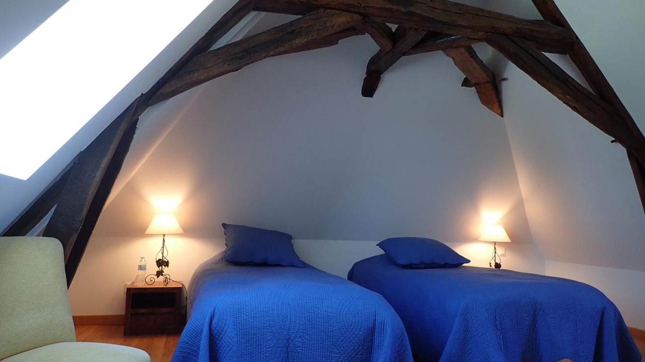 Photo of Bedroom in Tuffe Val de la Cheronne