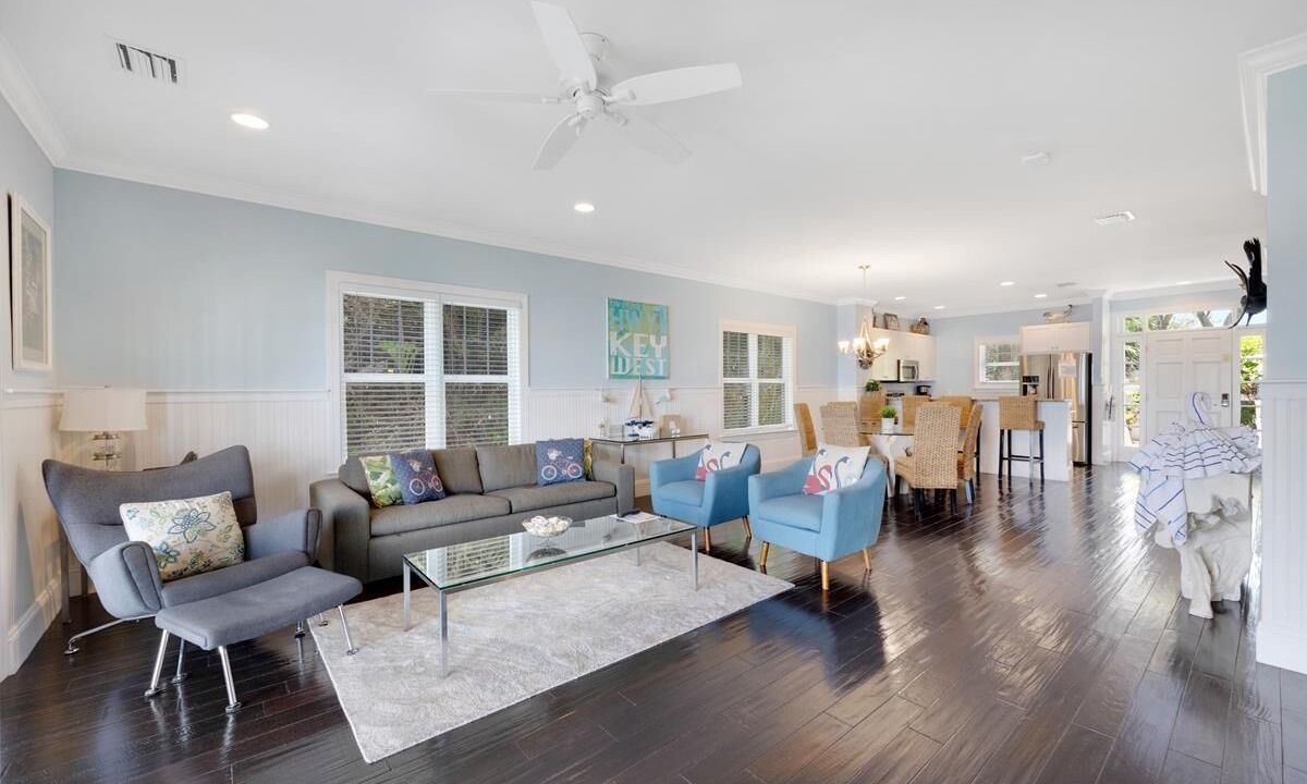 Photo of Livingroom in Indigo Reef Marina Homes