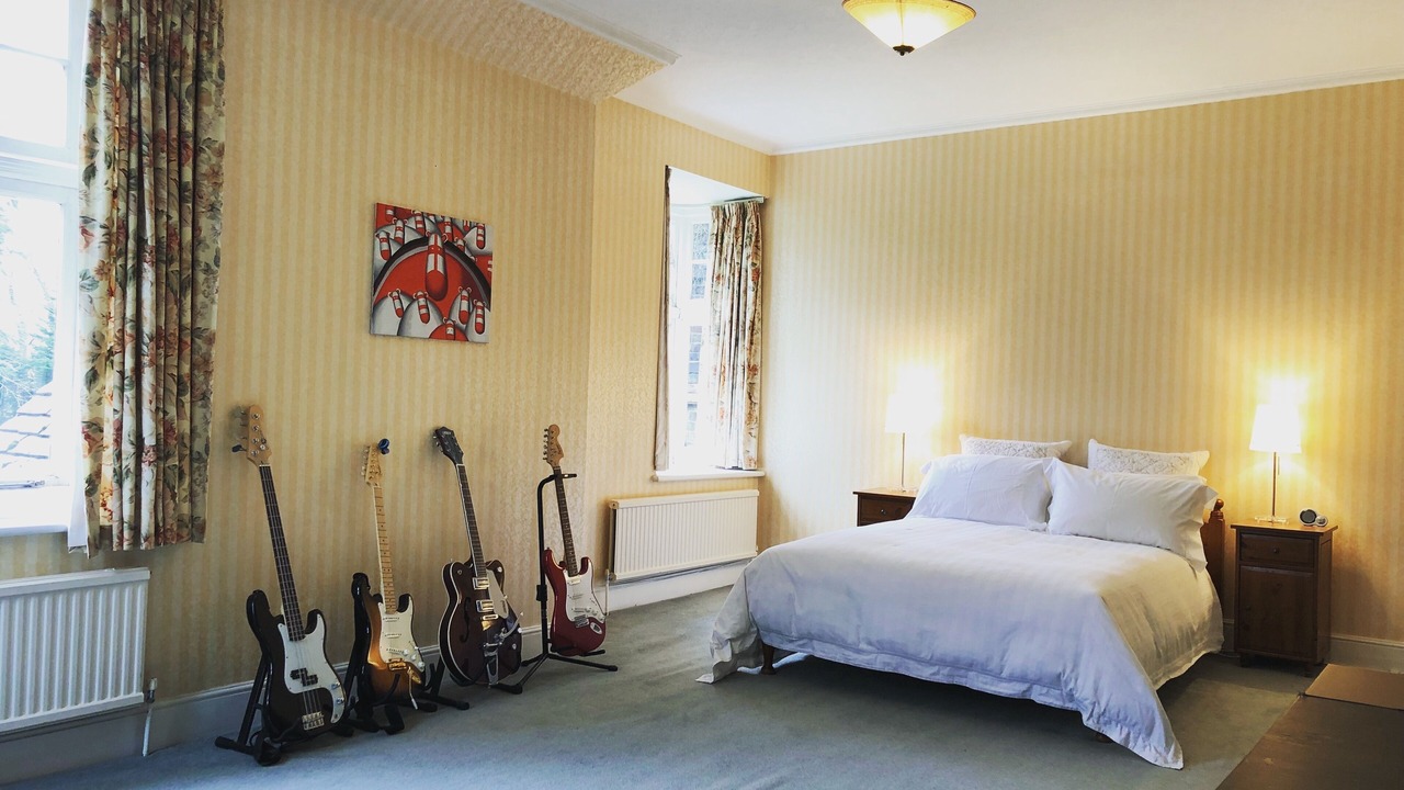 Photo of Bedroom in Godalming