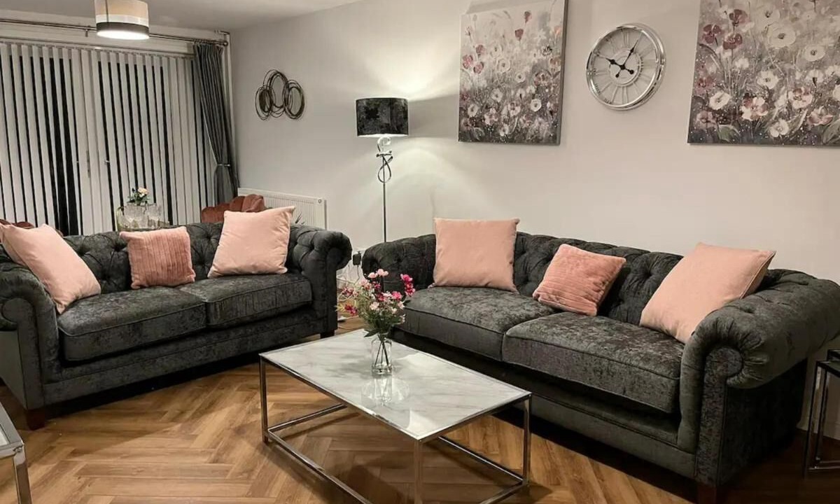 Photo of Livingroom in Birkenhead