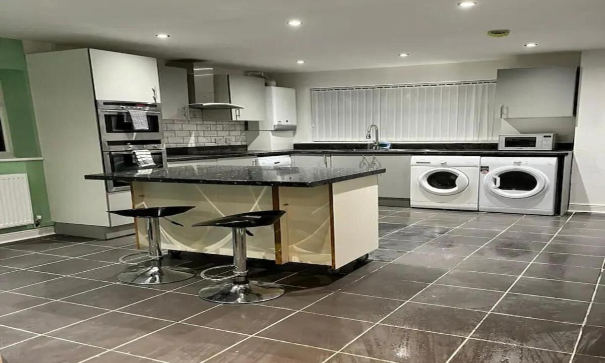 Photo of Kitchen in Birkenhead