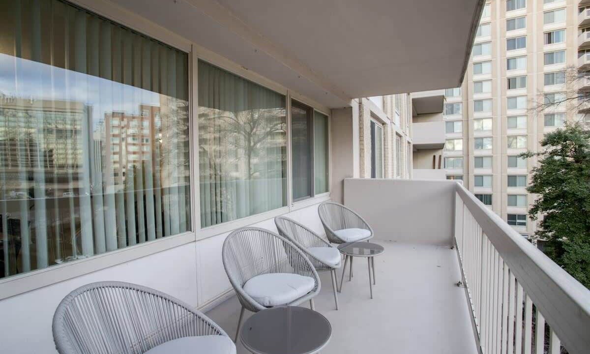 Photo of Patio Balcony in Aurora Highlands
