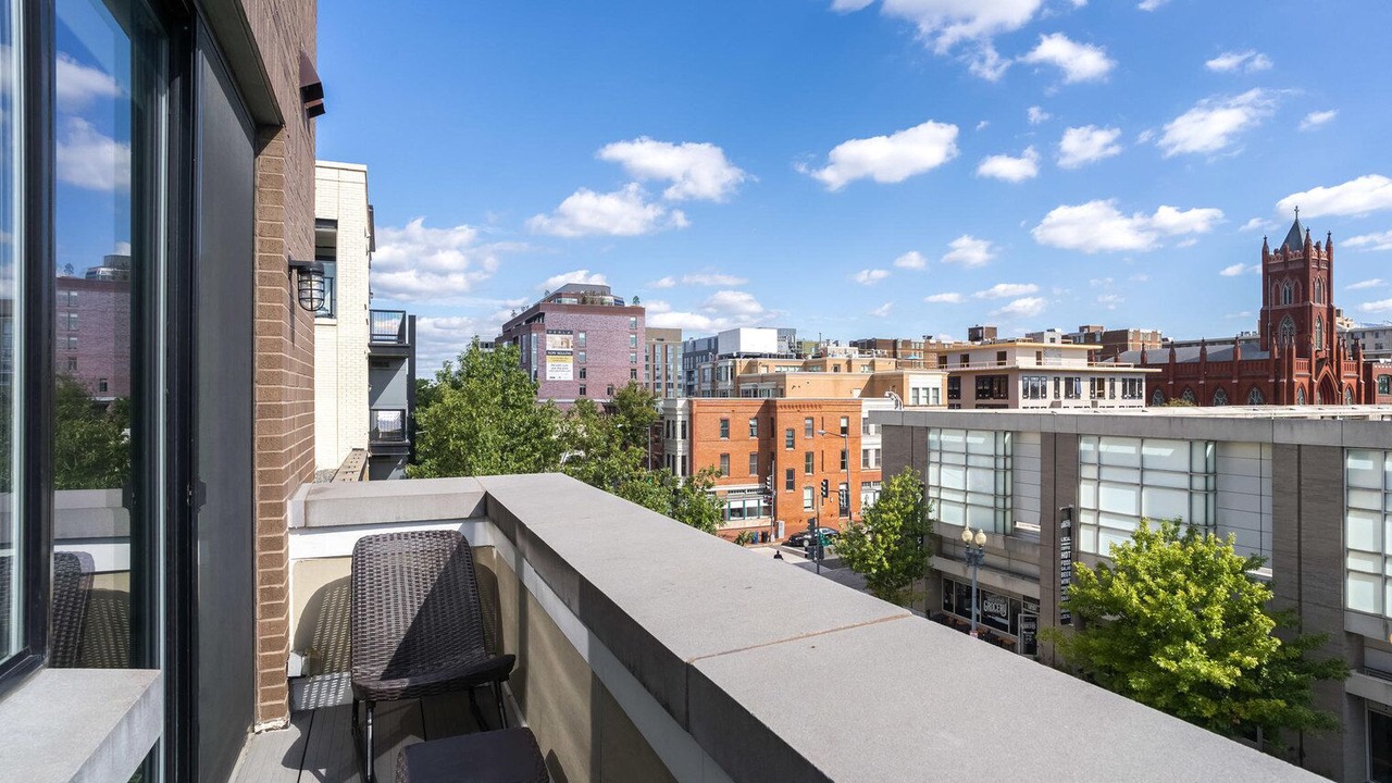 Photo of Outdoor in Shaw