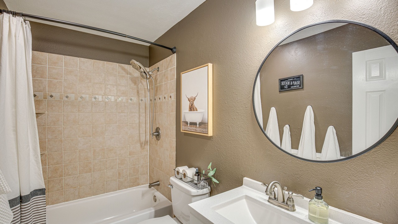 Photo of Bathroom in Aubrey