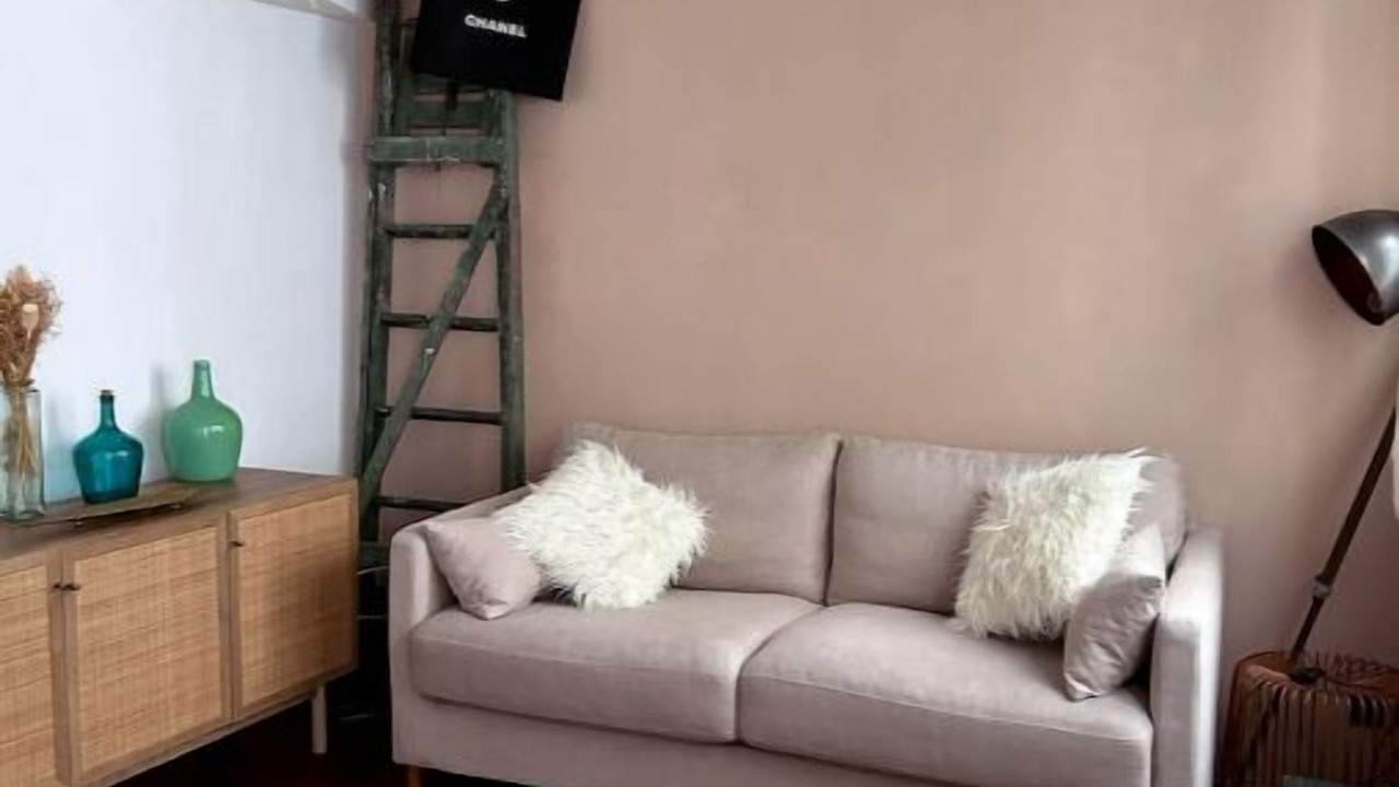 Photo of Livingroom in Quartier de la Chapelle
