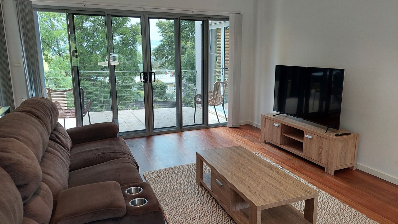 Photo of Livingroom in East Tamworth