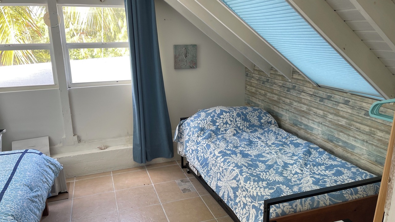 Photo of Bedroom in Mangrove Cay