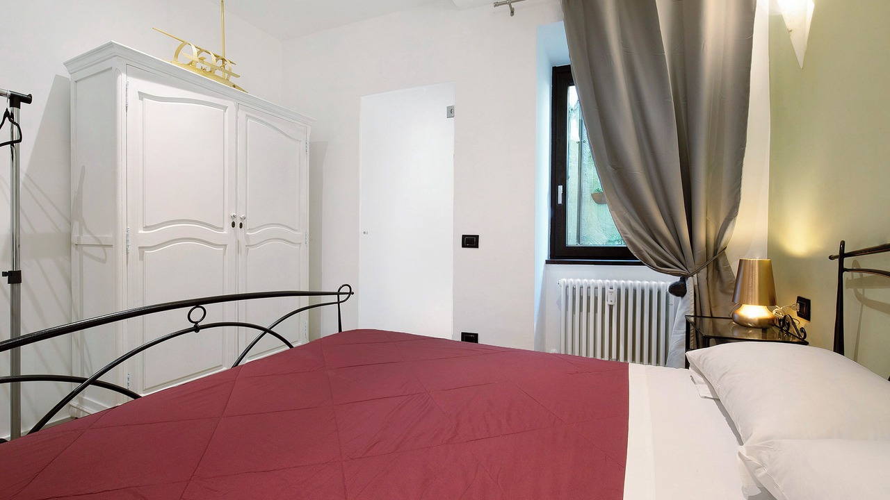 Photo of Bedroom in Mandello del Lario