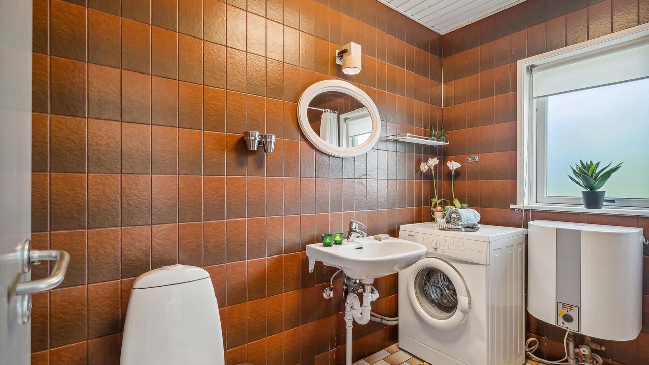 Photo of Bathroom in Sunds