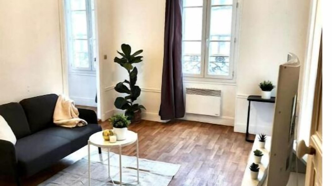 Photo of Livingroom in Notre-Dame-des-Champs