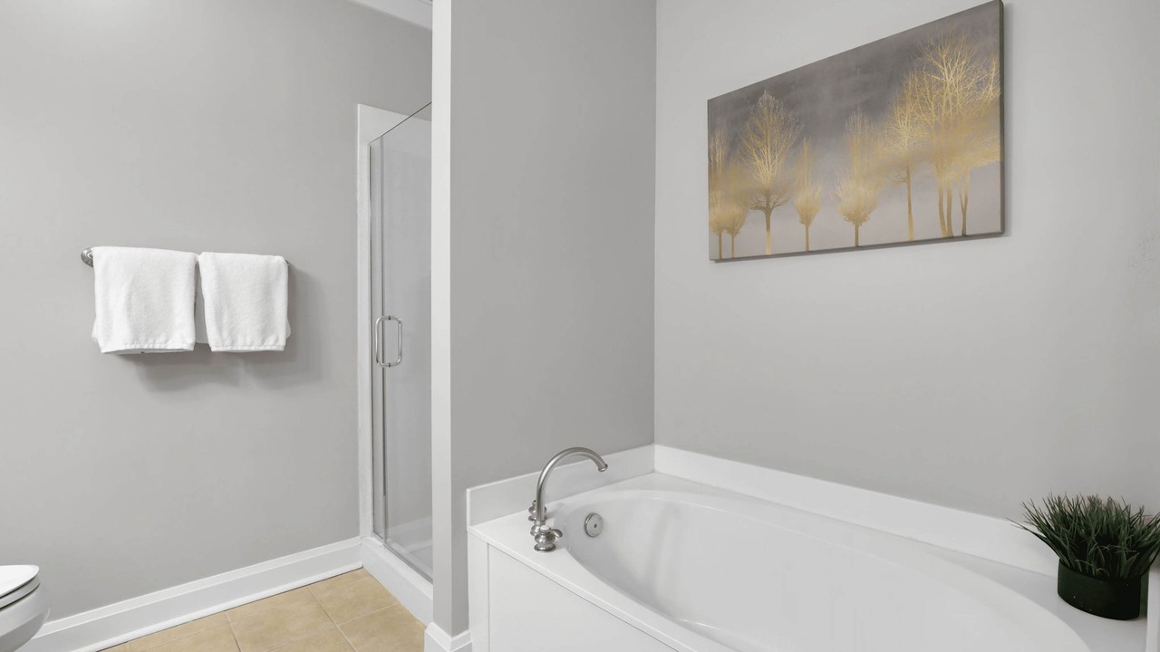 Photo of Bathroom in Old West Broad Neighborhood