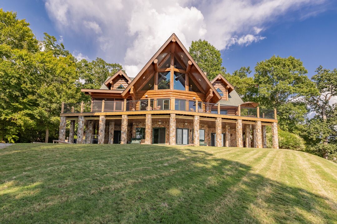 Photo of Outdoor in Bracey
